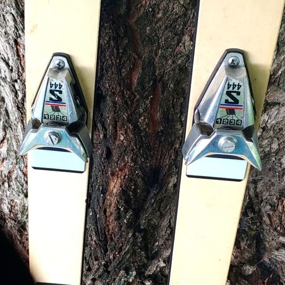 Vintage k2 444 short cut USA Salomon skis - Picture 4 of 9